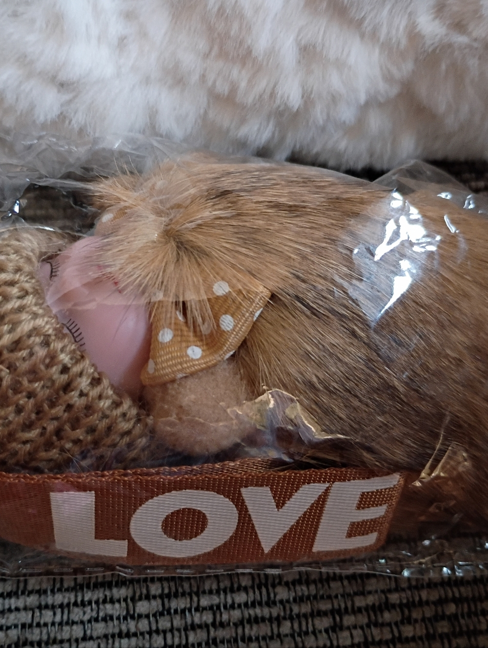 Sleeping Baby Plush Fluffy Love Keychain, Tan, approximately 6", NWT - Picture 3 of 3